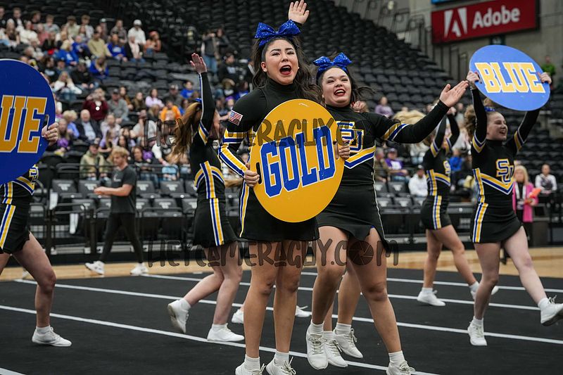 San Juan High School Cheer