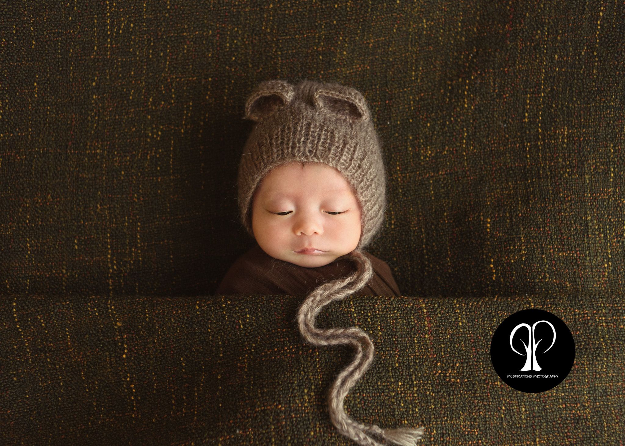 Newborn Photography - Picspirations Photography (18)