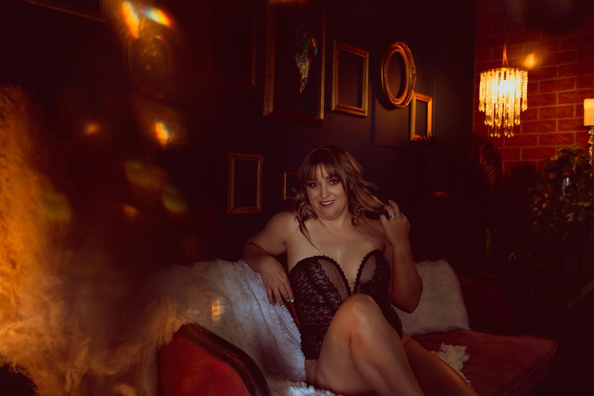 Soft and dreamy boudoir session with natural light and vintage style in Tucson, Arizona