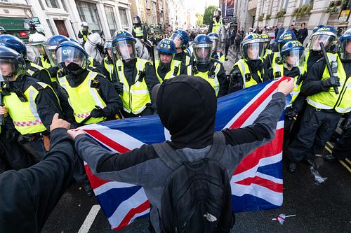 Violent clashes at “Unite the Kingdom” march, London, UK
