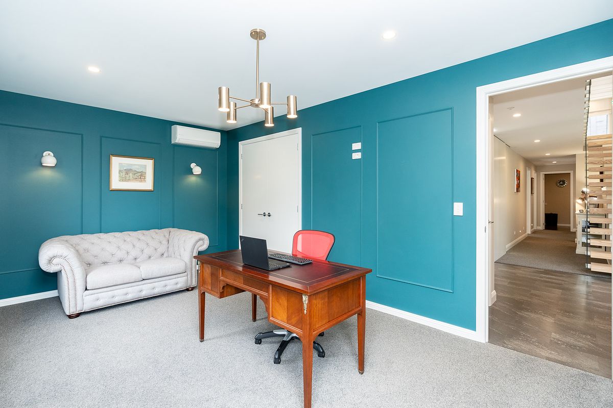 Interior architectural photography of a luxury home office on River Road, Hamilton by Flax Cove Studio.