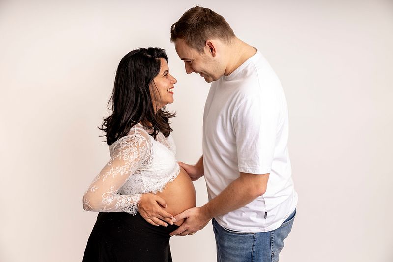 How to Prepare for a Bump Drop-In | Basel Maternity Photography