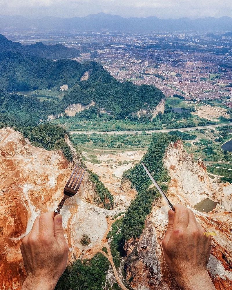 Vanishing Heights: The Disappearing Mountain of Ipoh