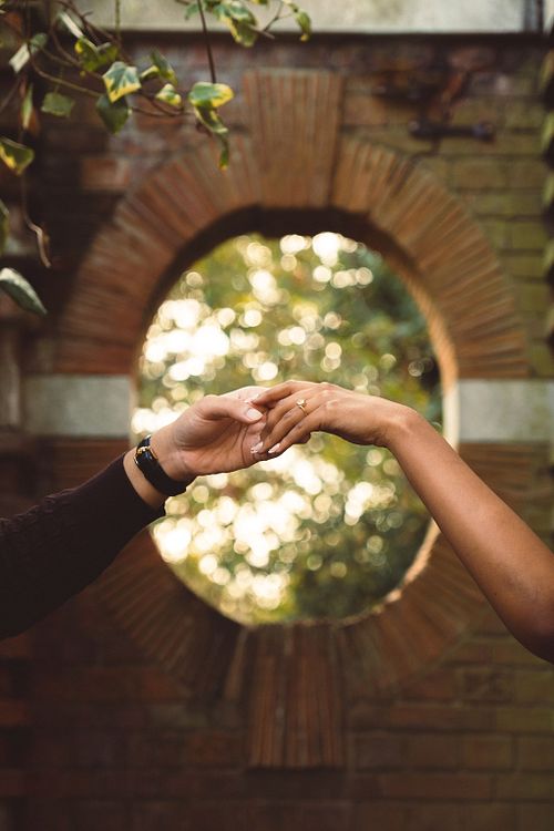 ... Engagement and Couple Sessions