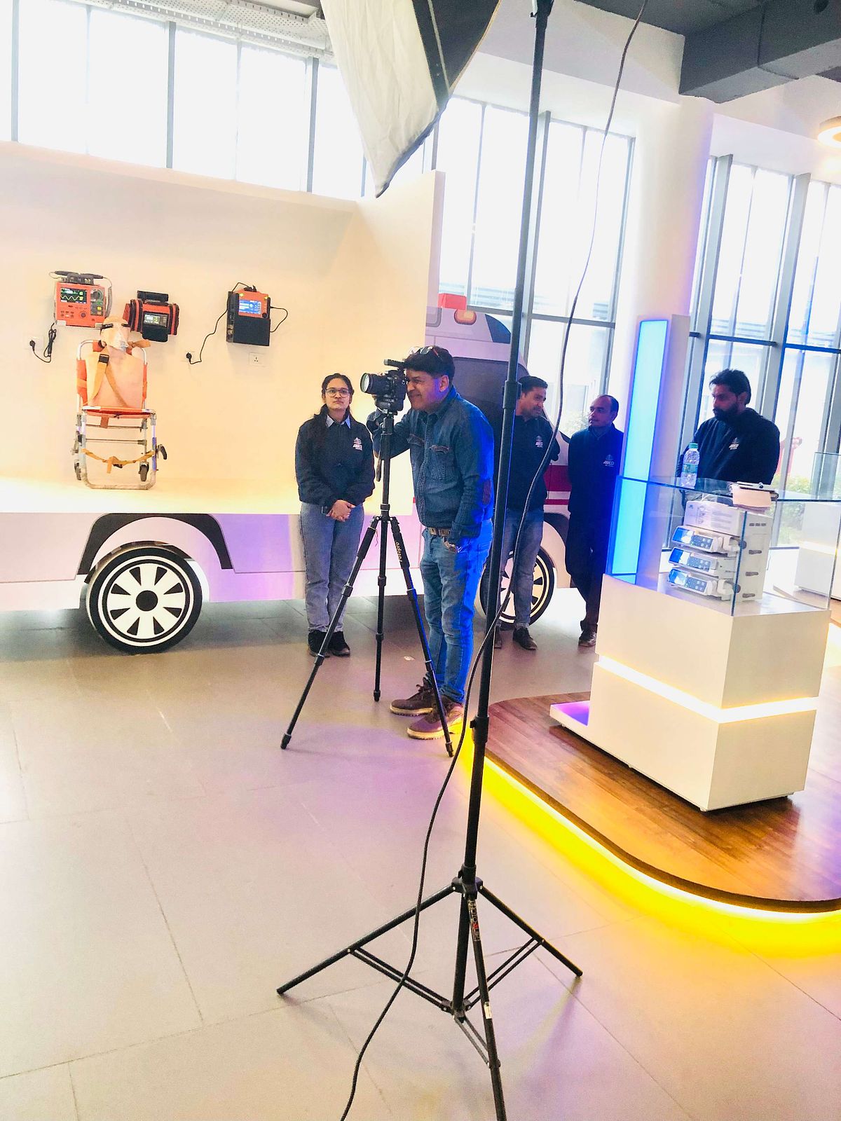 Checking the framing and its content shoot