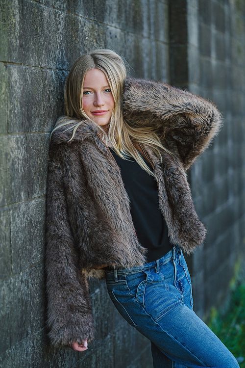 VENTURE SENIOR $2800