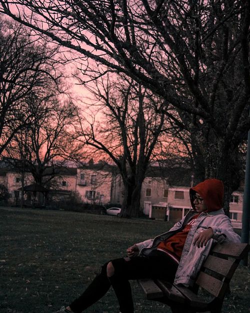 photographe portrait Paris contre-jour lumière dorée