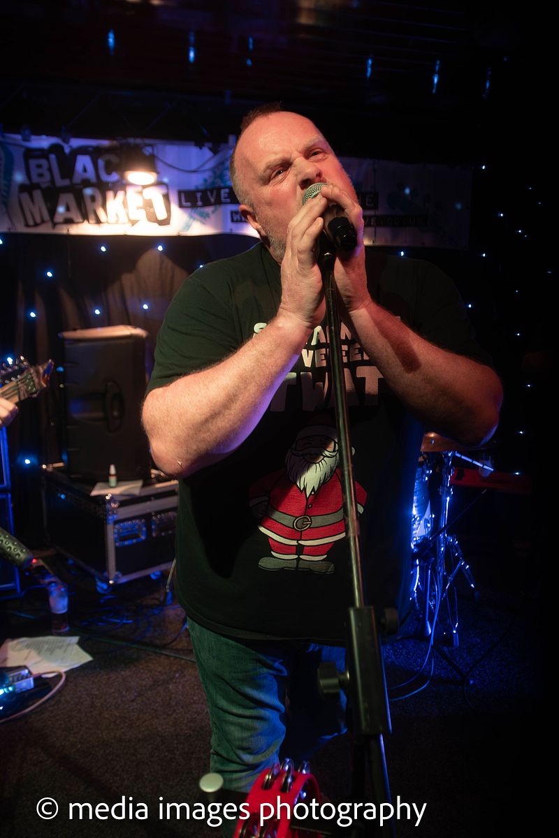 Darwin’s Rejects – NAH THEN Winter Warmer