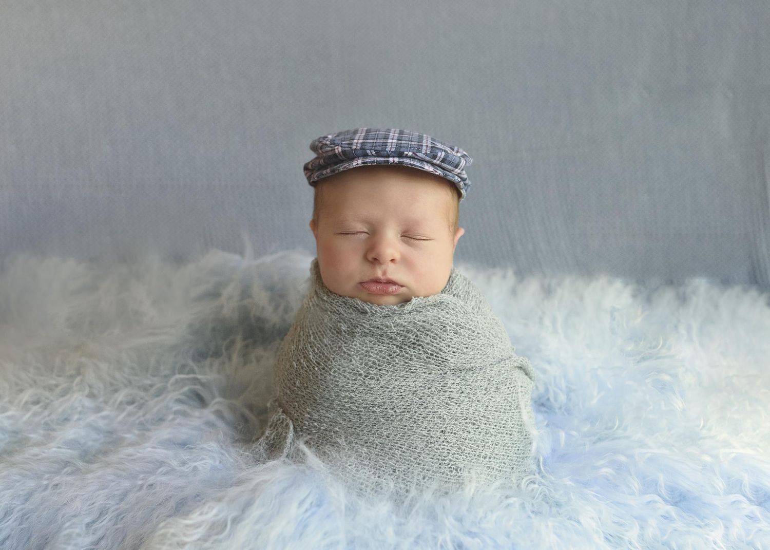 Picspirations Photography - Newborn & Family Photographer based in Singapore