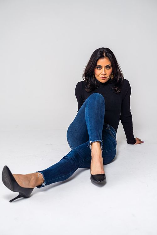 Studio portrait of Umangi with dramatic softbox and strobe lighting — editorial portrait by David Andrade, Los Angeles