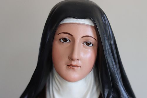 Saint Therese statue face