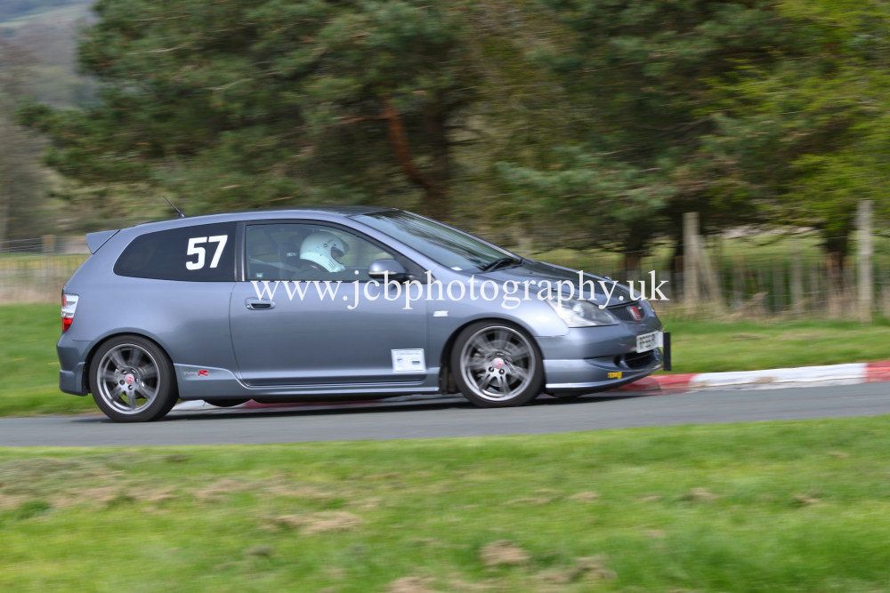 Honda Civic Type R driven by Shane Jowett