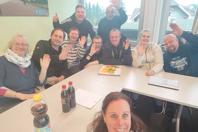 Erfolgreicher Alphabetisierungskurs: Beeindruckende Fortschritte der Spieler!