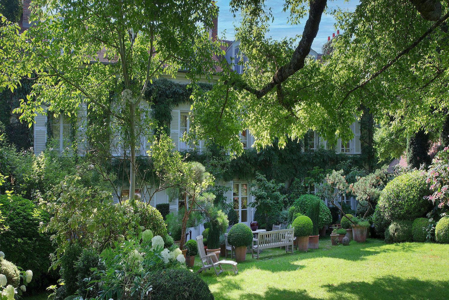 diapo-entree-maison-maitre-jardin-fontainebleau-2026.jpg