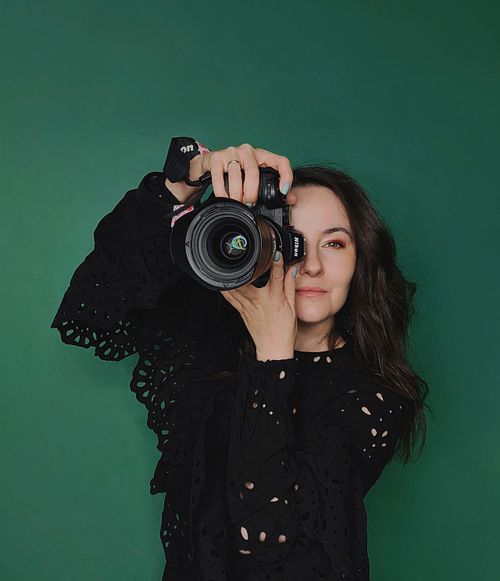 I&rsquo;m Katerina Kozhevnikova, a portrait, event, and dance photographer based in Poznań.