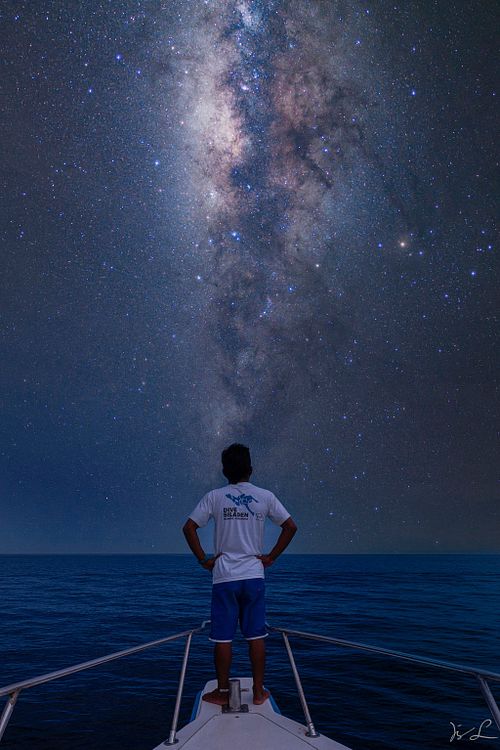 Bootsfahrt in die Unendlichkeit