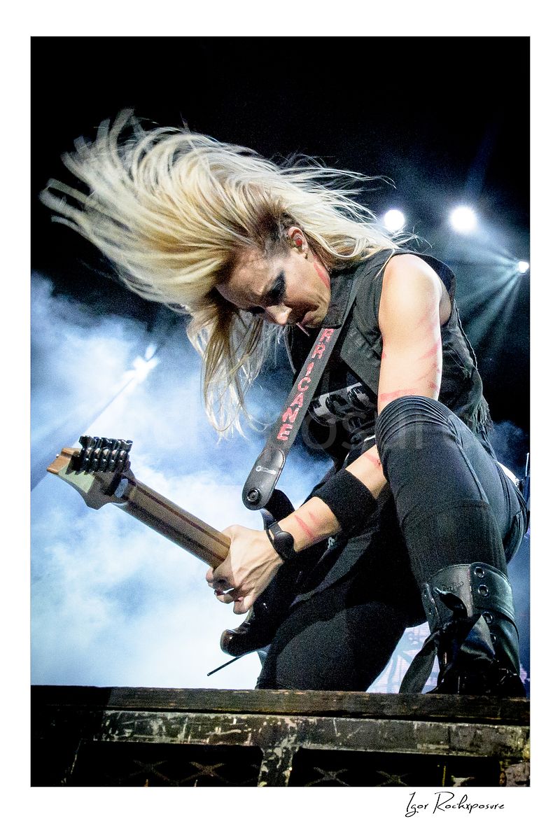 NITA STRAUSS