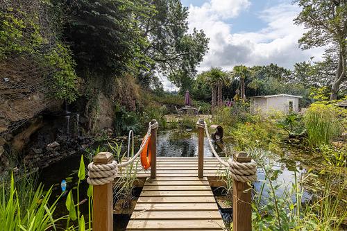 Holiday Homes and Airbnb