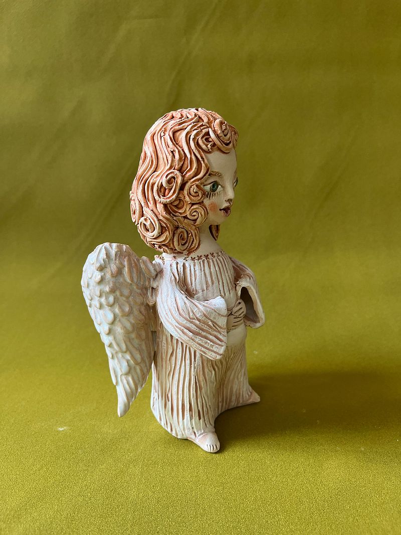 Singing Angel III. Tiny sculpture
