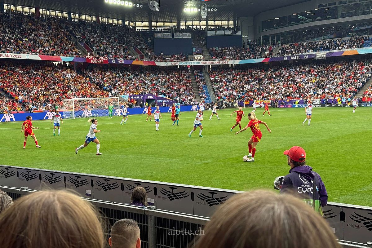 An image of Spain vs England in the WEURO final in Basel 2025 | Martin Potter