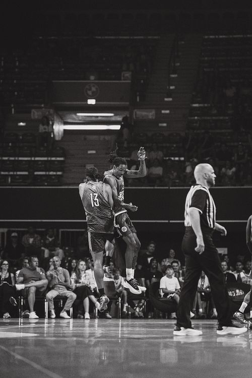 celebration after win beats n buckets