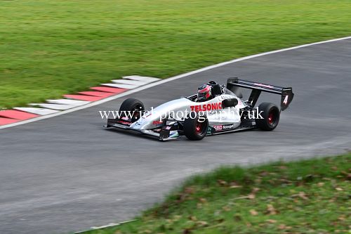 Van Diemen RF96 Steve Miles