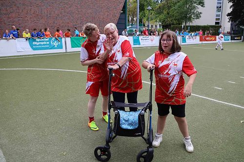 F&uuml;r wen ist unser inklusiver Frauen- und M&auml;dchenfu&szlig;ball gedacht?
