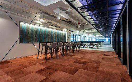 1 S Wacker Spec Suites