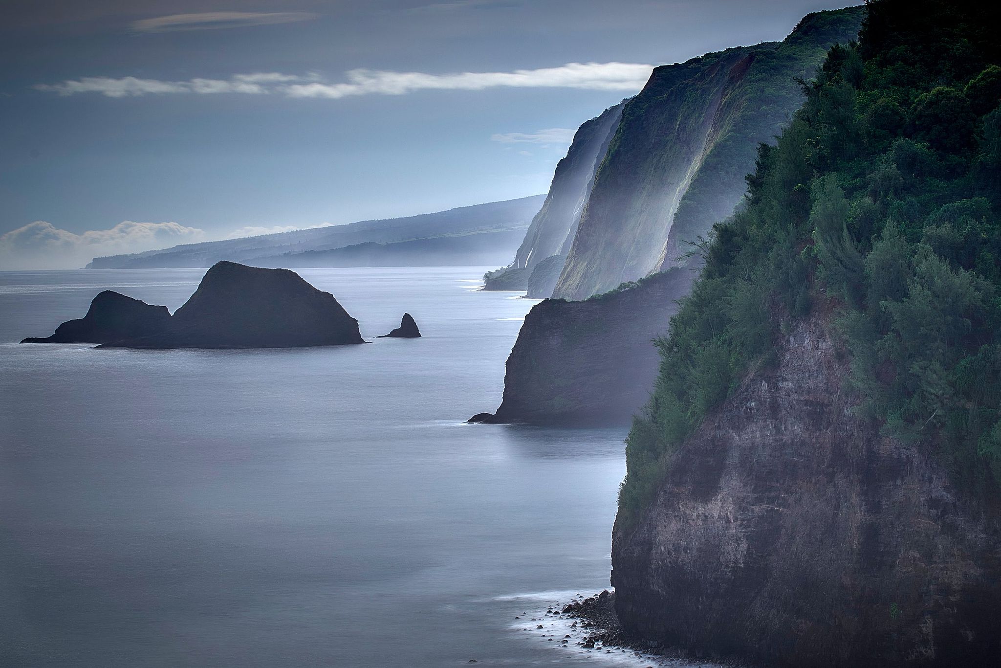 North Kohala Coast from Pololu Valley - Hawaii