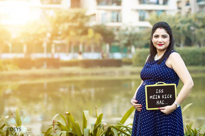 When to Plan a Maternity Shoot?