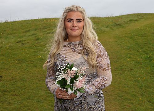 &Aacute;sd&iacute;s B.