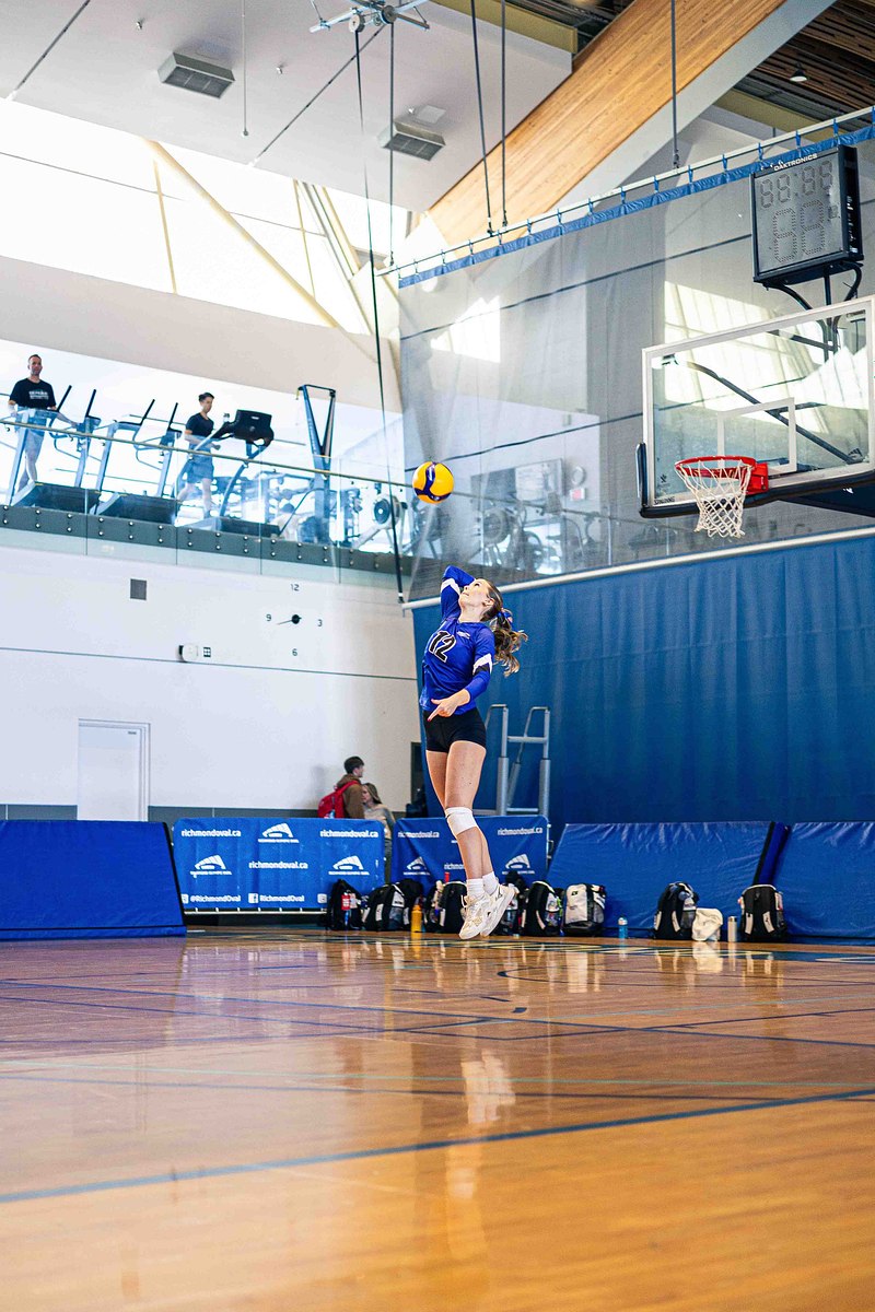 VOLLEYBALL
