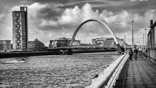 Cityscapes, architecture, stone, building, gothic, Clyde, Glasgow, Scotland, United Kingdom, UK, arch, bridge, walkway, path, urban