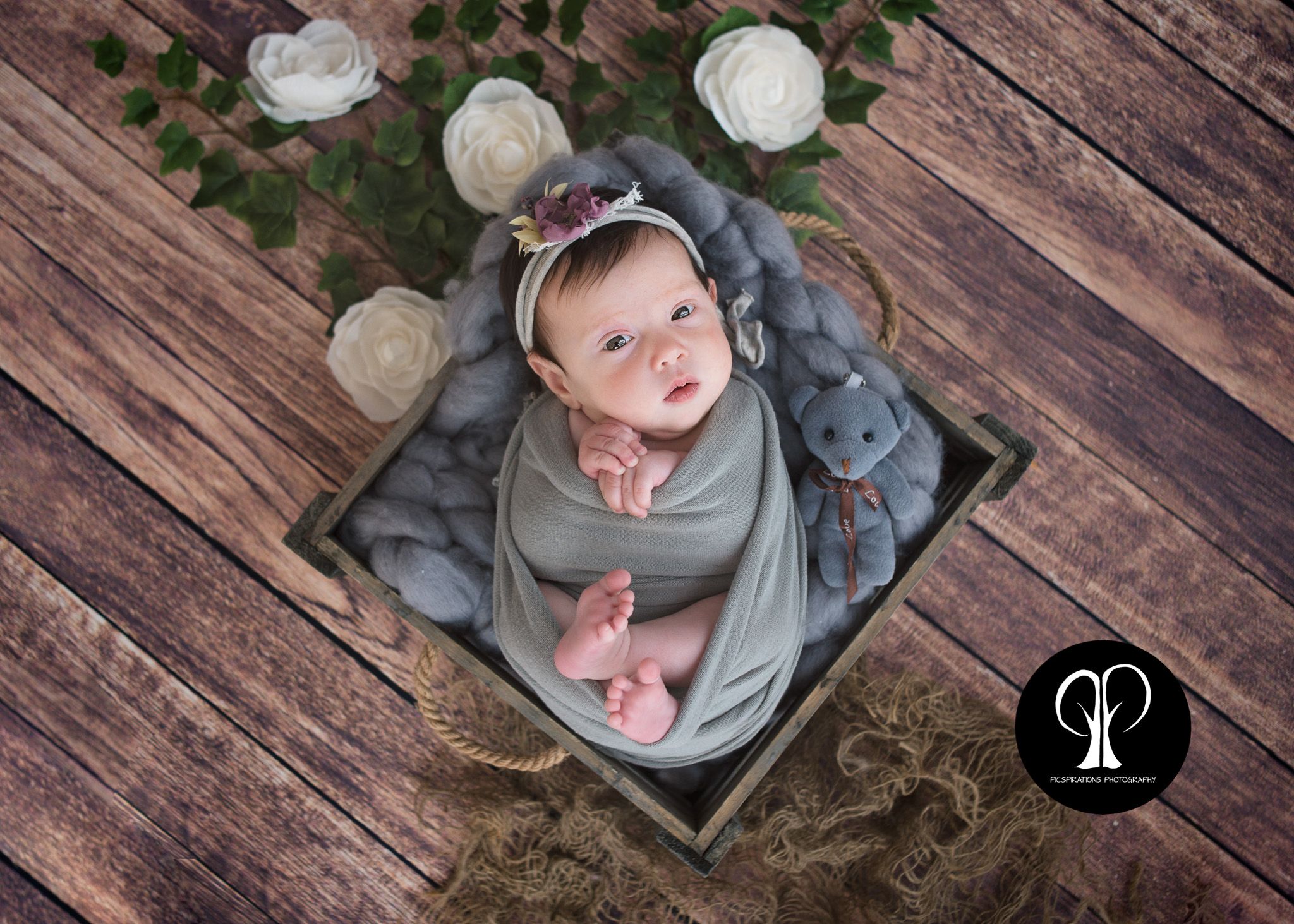 Newborn Photography - Picspirations Photography (33)