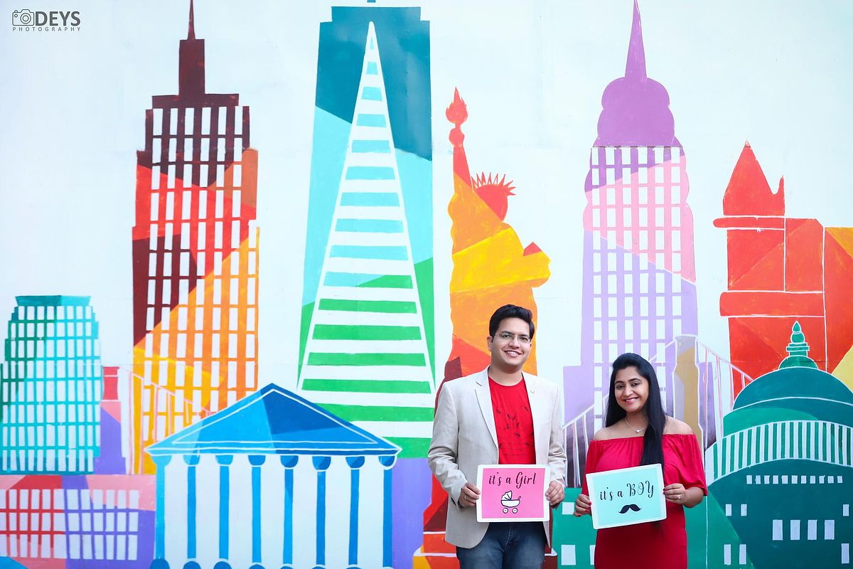 Pregnancy photoshoot with husband in theme studio in Gurgaon