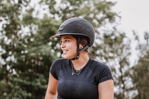 Adriana Villegas is a young and passionate equine photographer who shares her love for horses through her lenses.