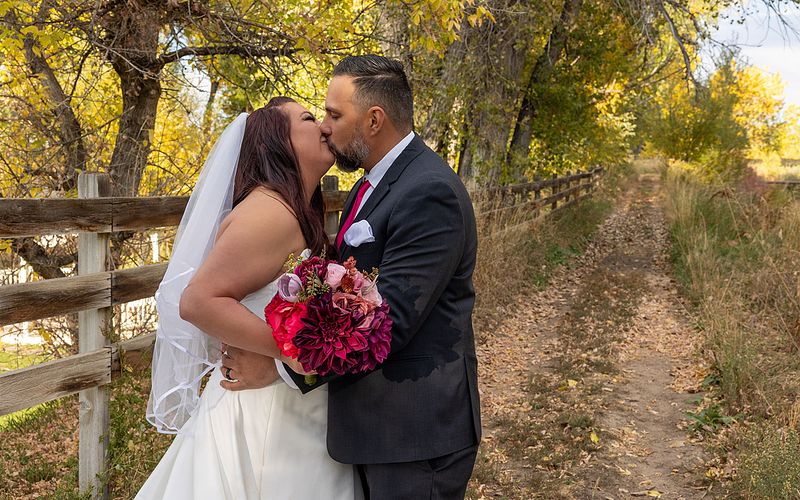 Ralston's Crossing Event Center ~ Devon & Val