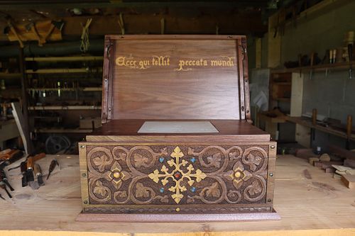 portable altar with lid open showing the altar stone
