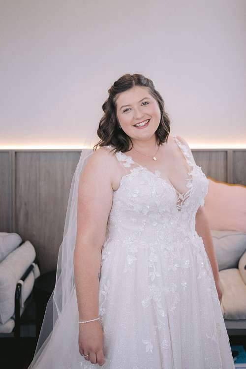 Bride's getting ready at Bimbadgen Palmers Lane
